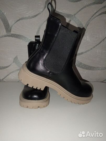 Ботинки челси женские 38р