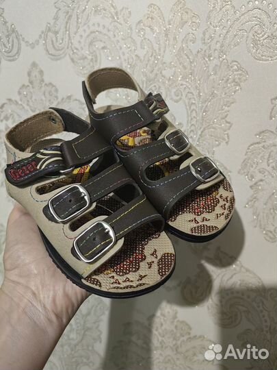 Босоножки для мальчика