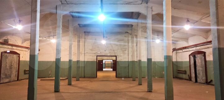 Склад, 273 м²