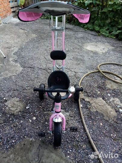 Трехколесный велосипед с родительской ручкой