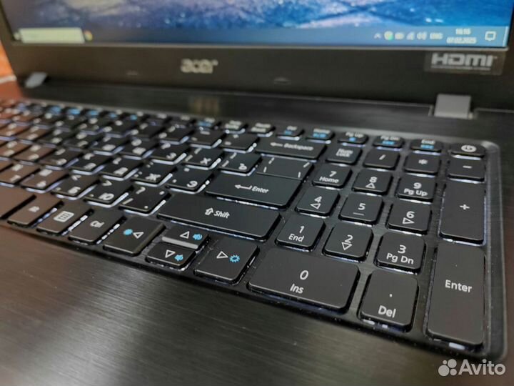 Ноутбук Acer с TravelMate и i5 для работы Обмен