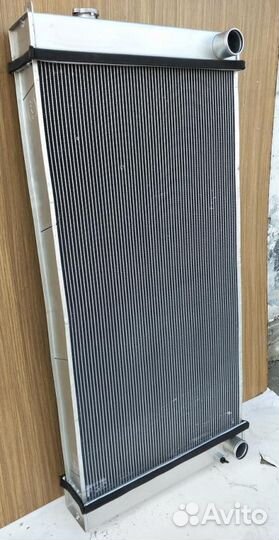 Радиатор водяной Hitachi ZX450LC-3