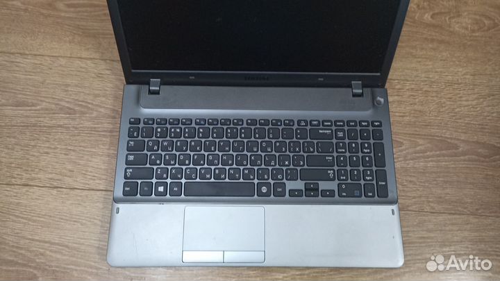 Разборка ноутбука Samsung 355V5X