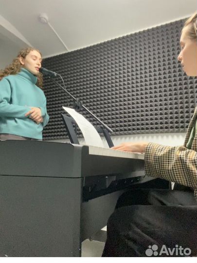 Педагог по вокалу