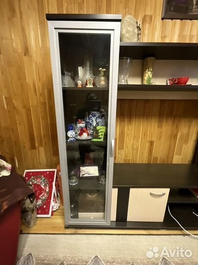 Стенка в комнату бу