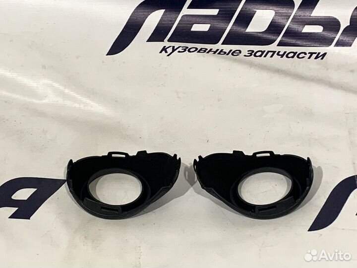 Рамка птф Ford Focus 3(11) левая черная