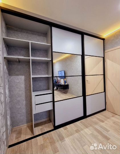 Стильный шкаф купе