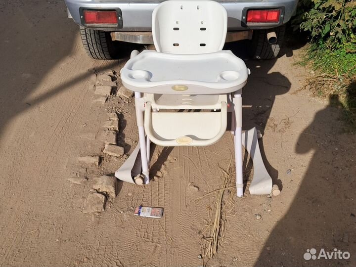 Детский стол и стул