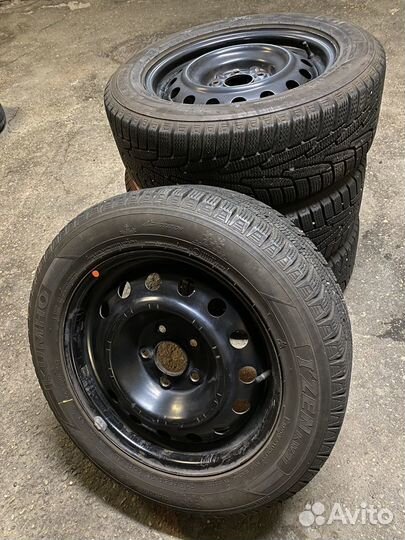 R16 Kumho I'Zen KW31 215/55, PCD 5x114.3 DIA 67.1