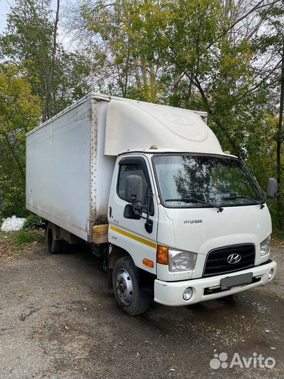 Изотермический фургон 25 м³ Hyundai HD78, 2012