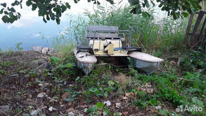 Катамаран Янтарь