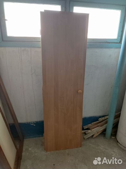 Дверь бу 2 шт