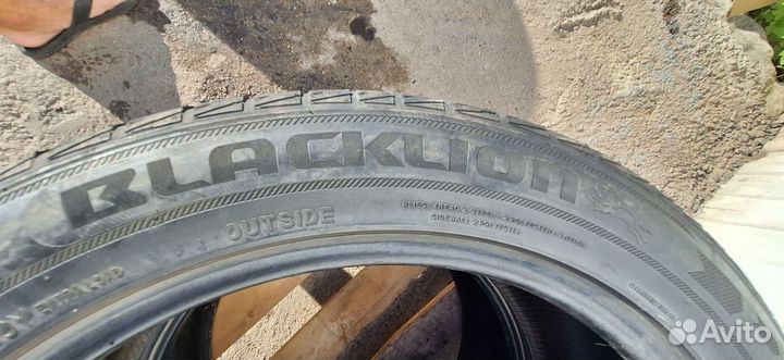 Blacklion Voracio CUV 275/45 R21 110Y