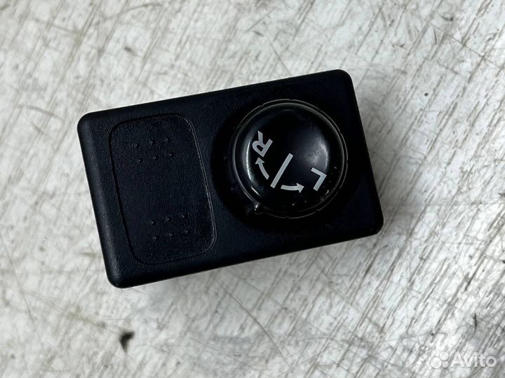 Кнопки подогрева люка зеркал Primera p12