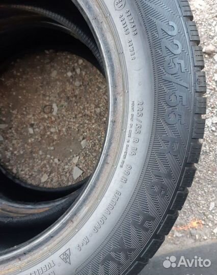 Gislaved Euro Frost 6 225/55 R16 27K