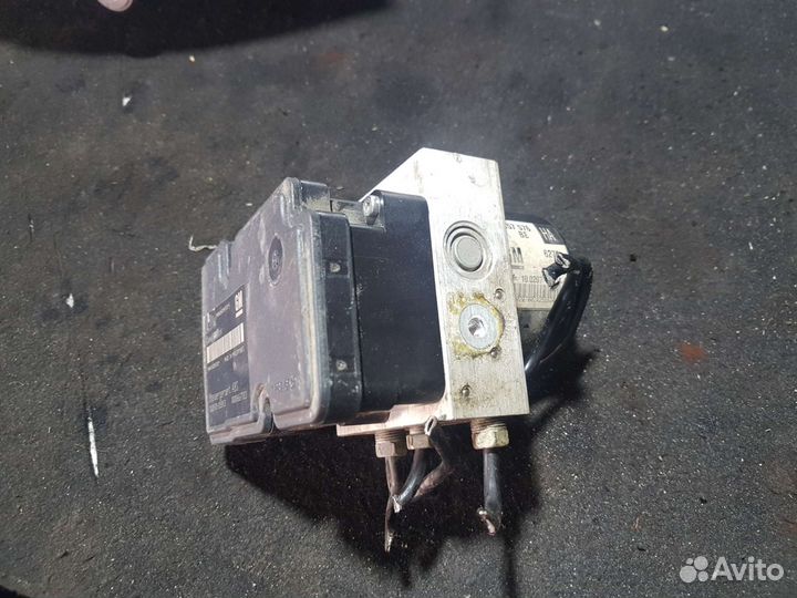 Блок abs Opel Astra H 1.6