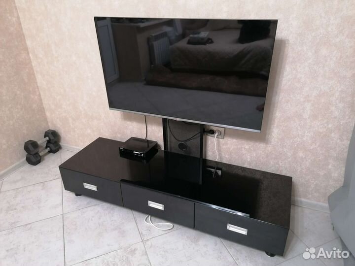 Подставка под телевизор, тумба
