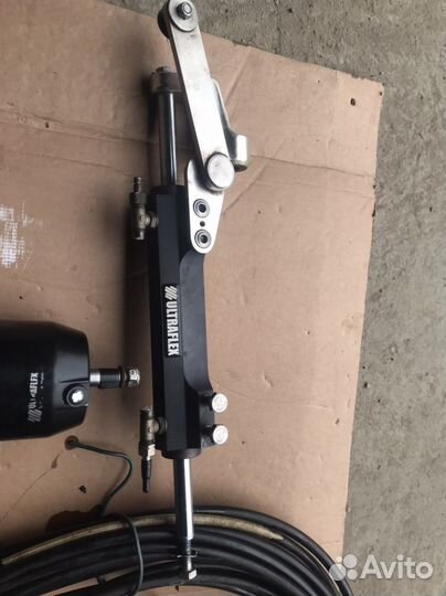 Гидровлическое рулевое управление для лодок