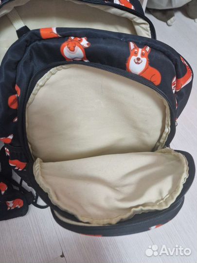 Школьный рюкзак