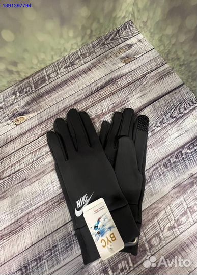 Перчатки Nike женские