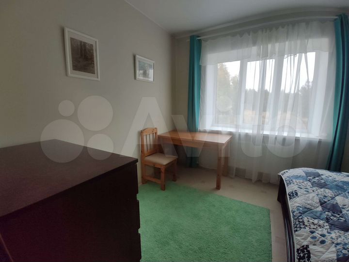 2-к. квартира, 52 м², 2/3 эт.