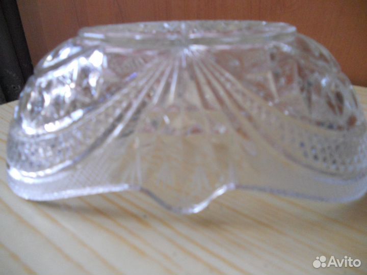 Вазочка хрустальная