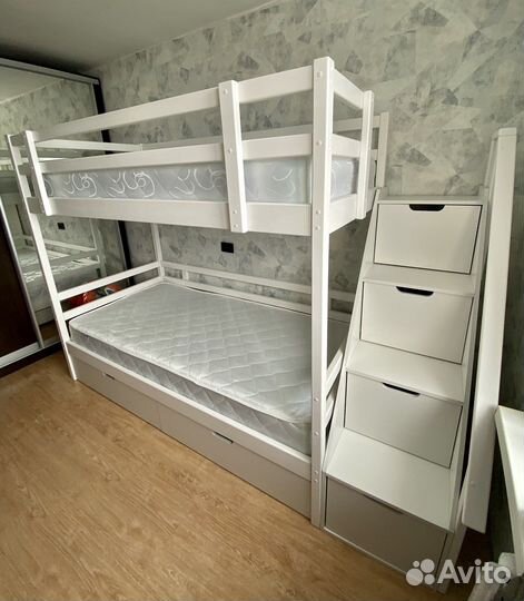 Детская двухъярусная кровать Домик