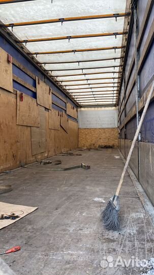 Полуприцеп шторно-бортовой Schmitz Cargobull SCS 24/L, 2012