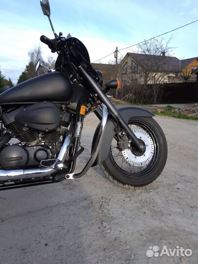 Honda shadow vt750 c2b