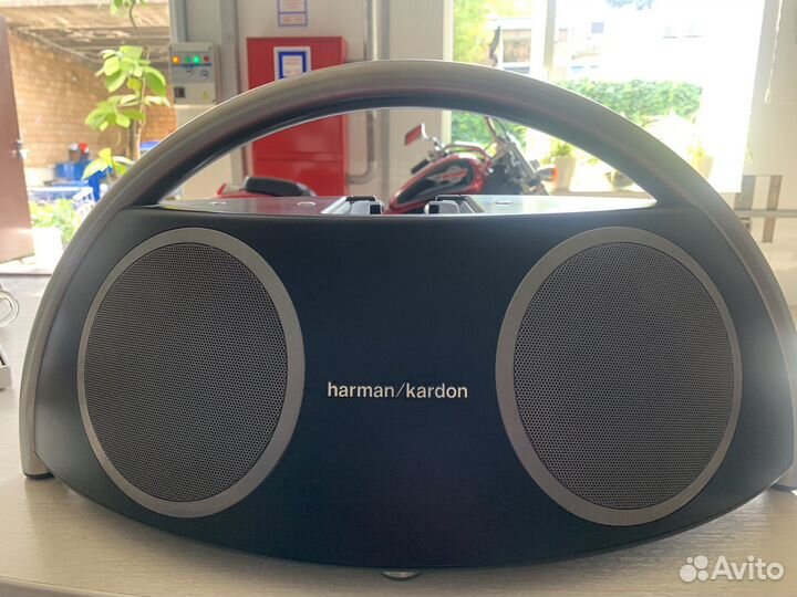 Колонка harman kardon go play2