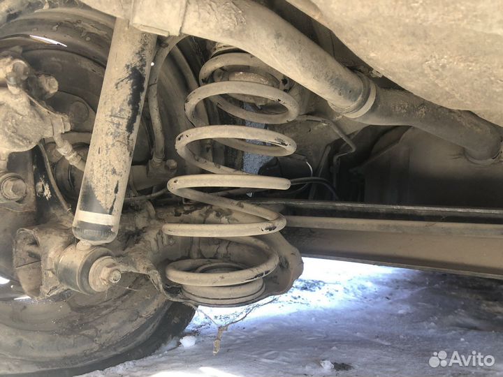 Пружины задние тойота ярис