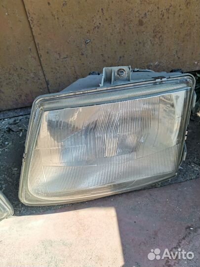 Фара передняя Мерседес Вито 2001 638дв