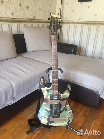 Электрогитара Dean Vendetta 2.0 Camo