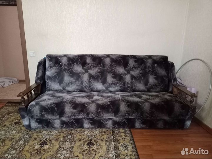 Диван и 2 кресла