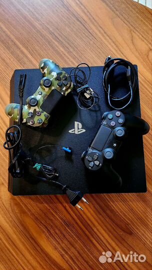 Sony Playstation 4 pro 1 TB