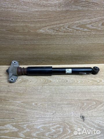 Амортизатор задний правый Kia Ceed CD 2020