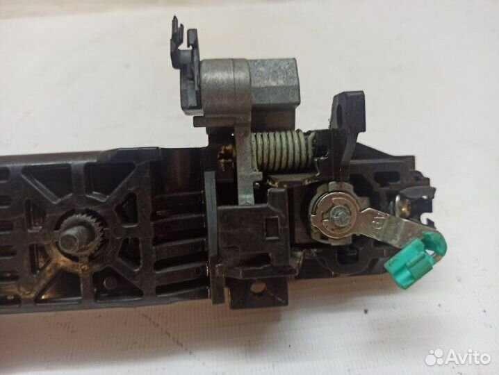 Ручка двери передняя правая Mazda 3 BL ZY-VE