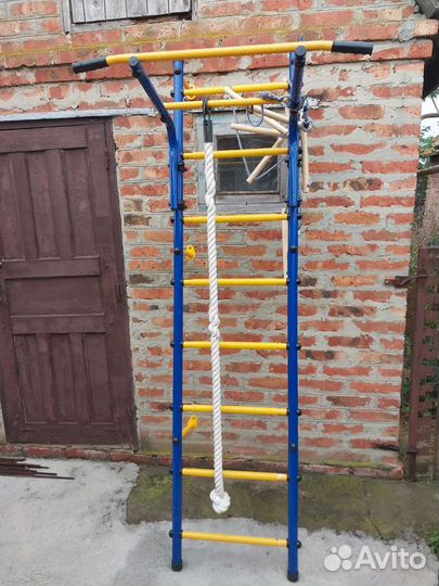 Детская шведская стенка