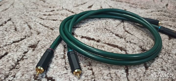 Кабель RCA 1.5 Furutech +4 ламповый фонокоректор