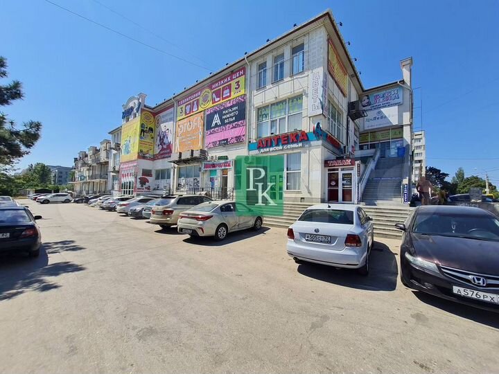 Торговое помещение 35 м2 в ТЦ на Острякова