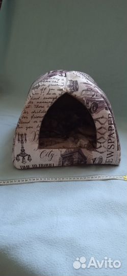 Домик для собак или кошек