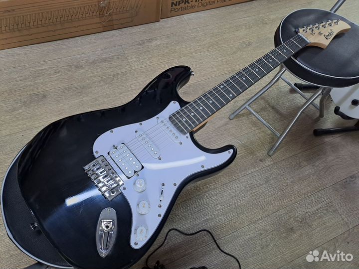 Электрогитара стратокастер чёрная