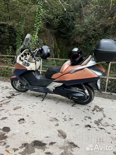 Honda silver wing 600