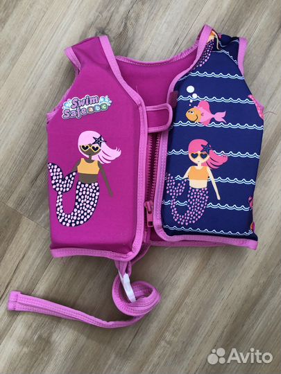 Жилет для бассейна