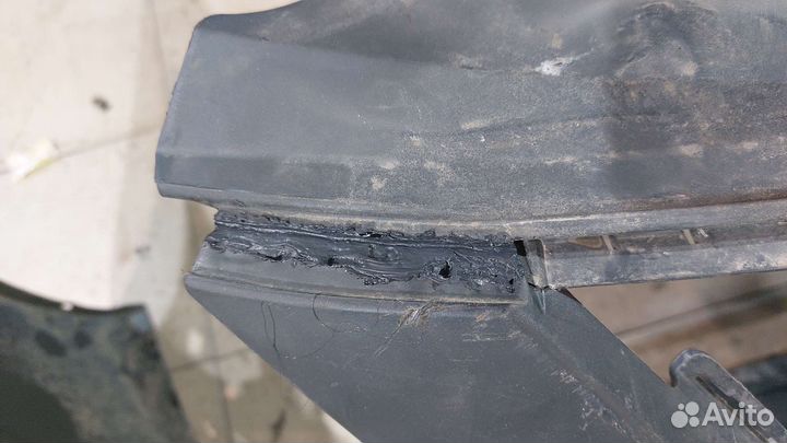 Передний бампер ларгус