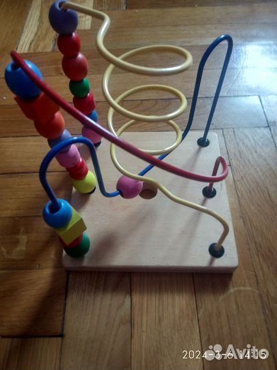 Развивающая игрушка