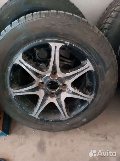 Зимние колеса на 14 R стояли на Кия Рио