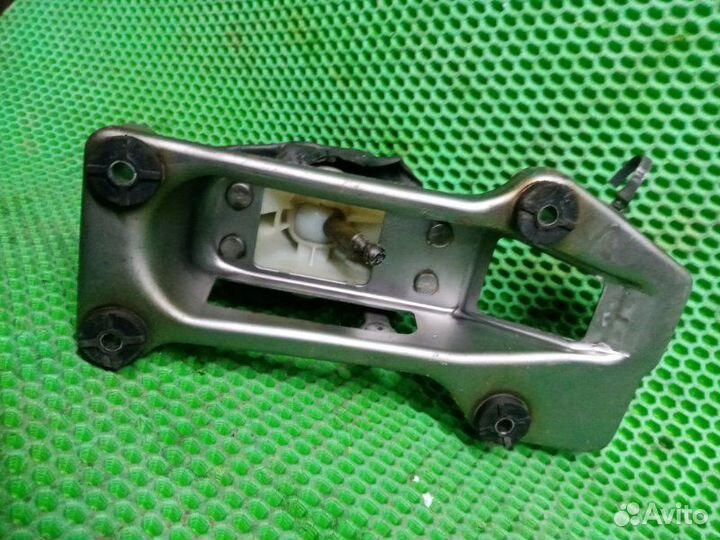 Ручка кпп Hyundai Accent LC/LC2 G4EB 2007