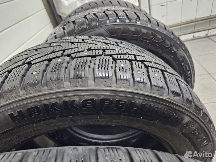 Nokian Tyres Hakkapeliitta 7 SUV 235/60 R18