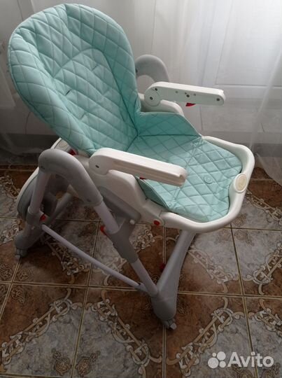 Стульчик для кормления трансформер
